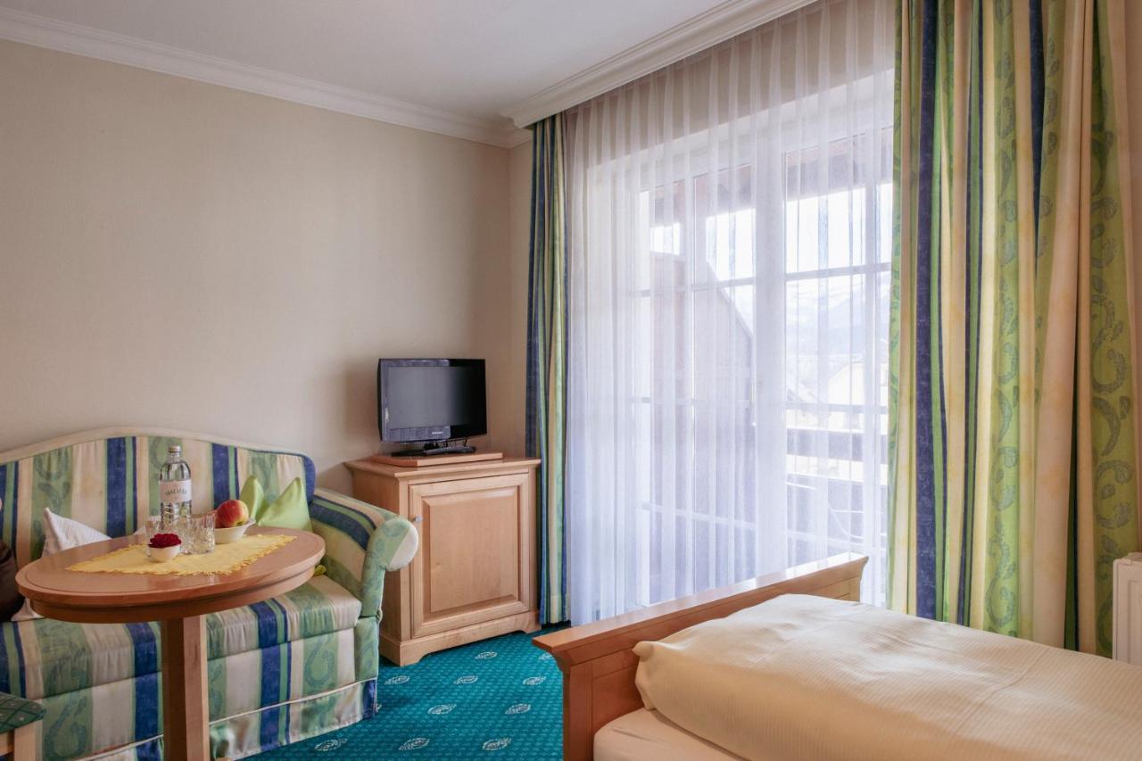 Hotel Weisser Baer 4*